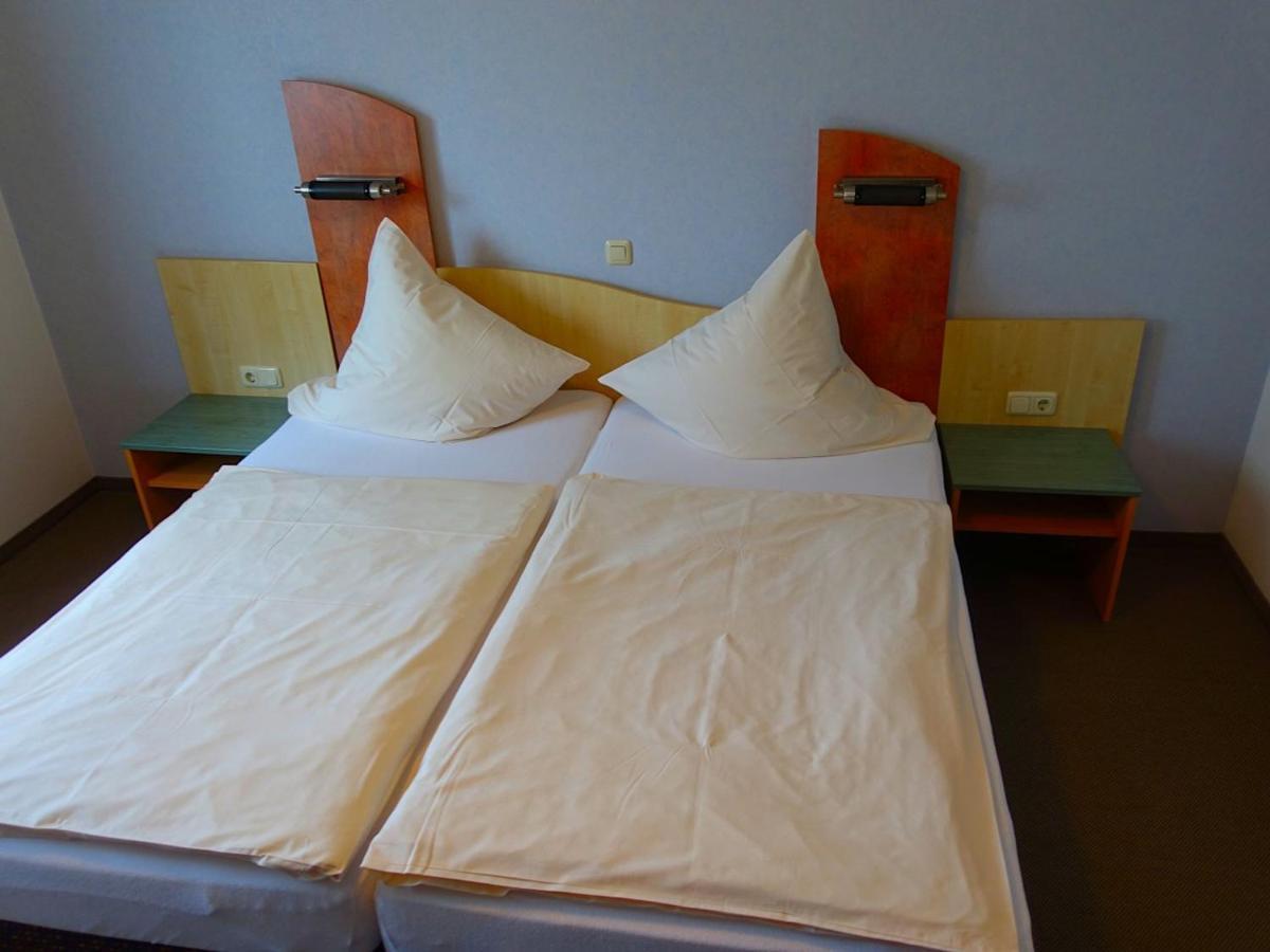 Parkhotel Wuerselen ヴュルゼレン エクステリア 写真